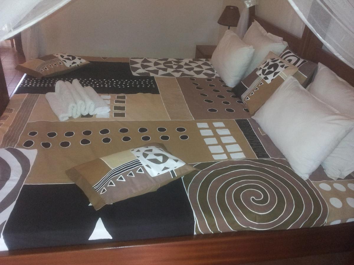 Airport Guesthouse Εντέμπε Εξωτερικό φωτογραφία